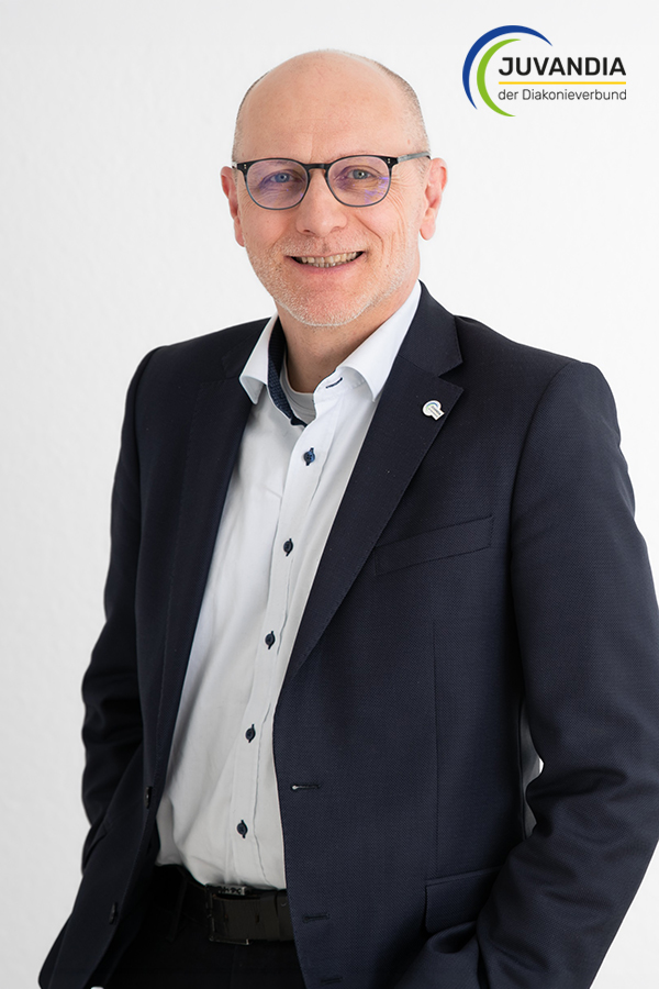Dr. Stefan Ziegler